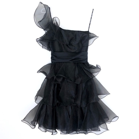 BETSEY JOHNSON Asymmetrical One Shoulder DRESS - Picture 4 of 9